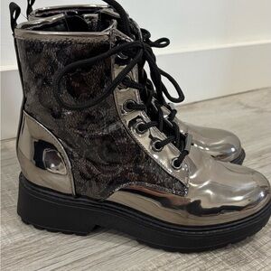 Steve Madden Shiny Silver and Black Kids Boots